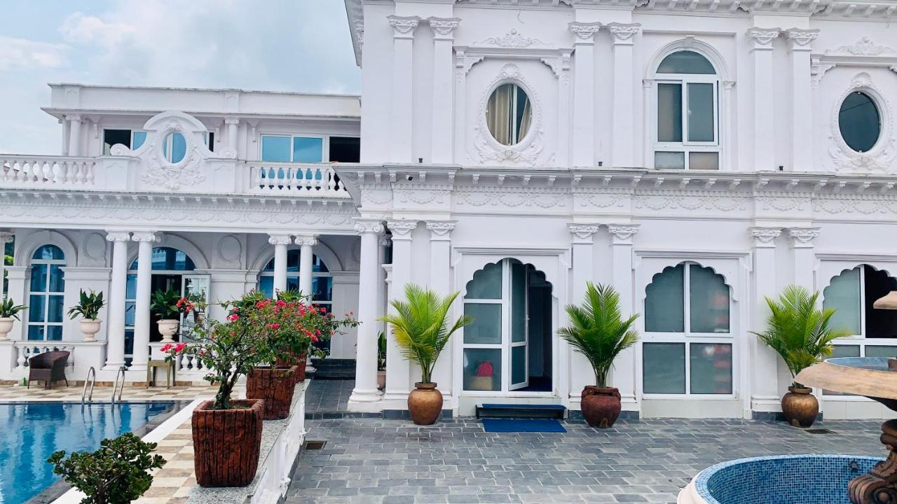 Dream Palace Resort Kathmandu Exteriör bild