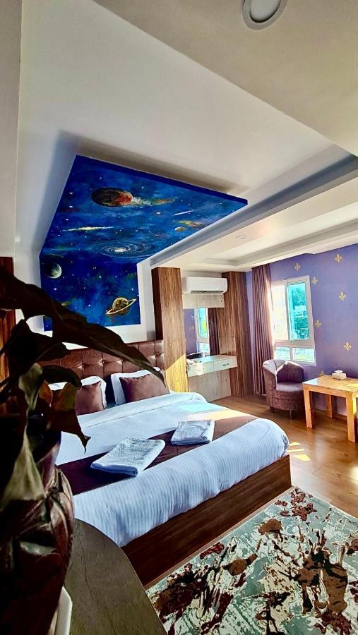 Dream Palace Resort Kathmandu Exteriör bild
