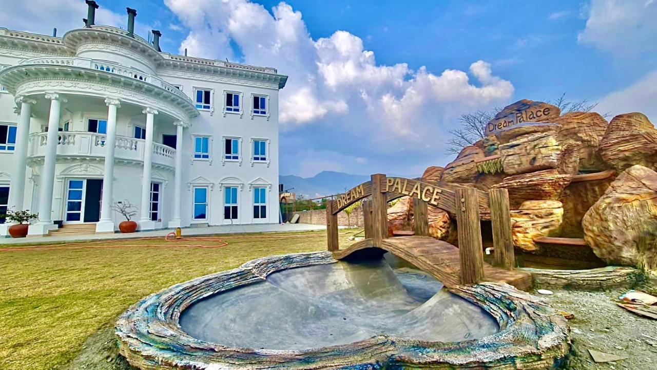 Dream Palace Resort Kathmandu Exteriör bild