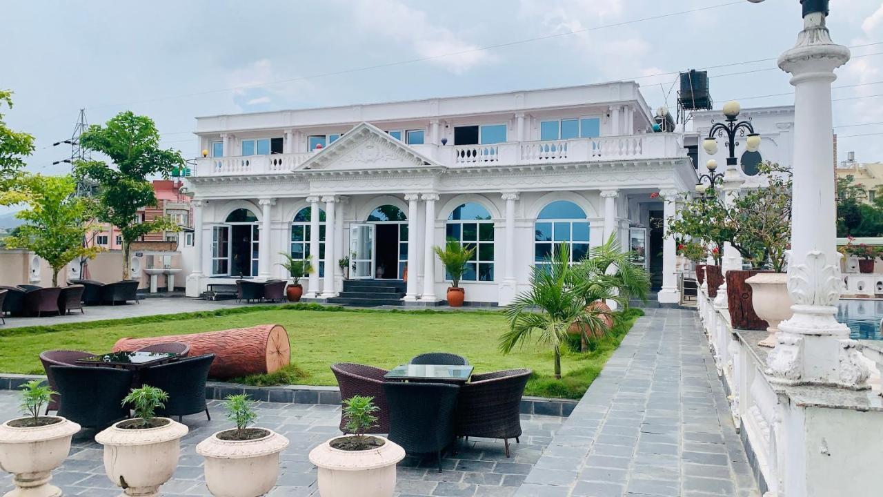 Dream Palace Resort Kathmandu Exteriör bild