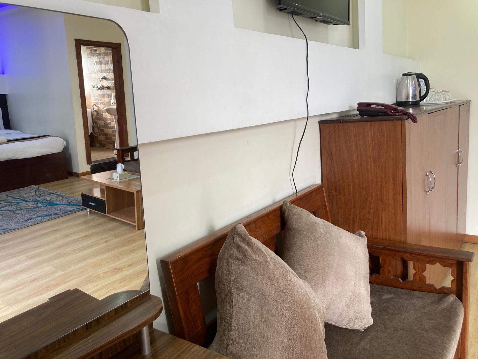 Dream Palace Resort Kathmandu Exteriör bild